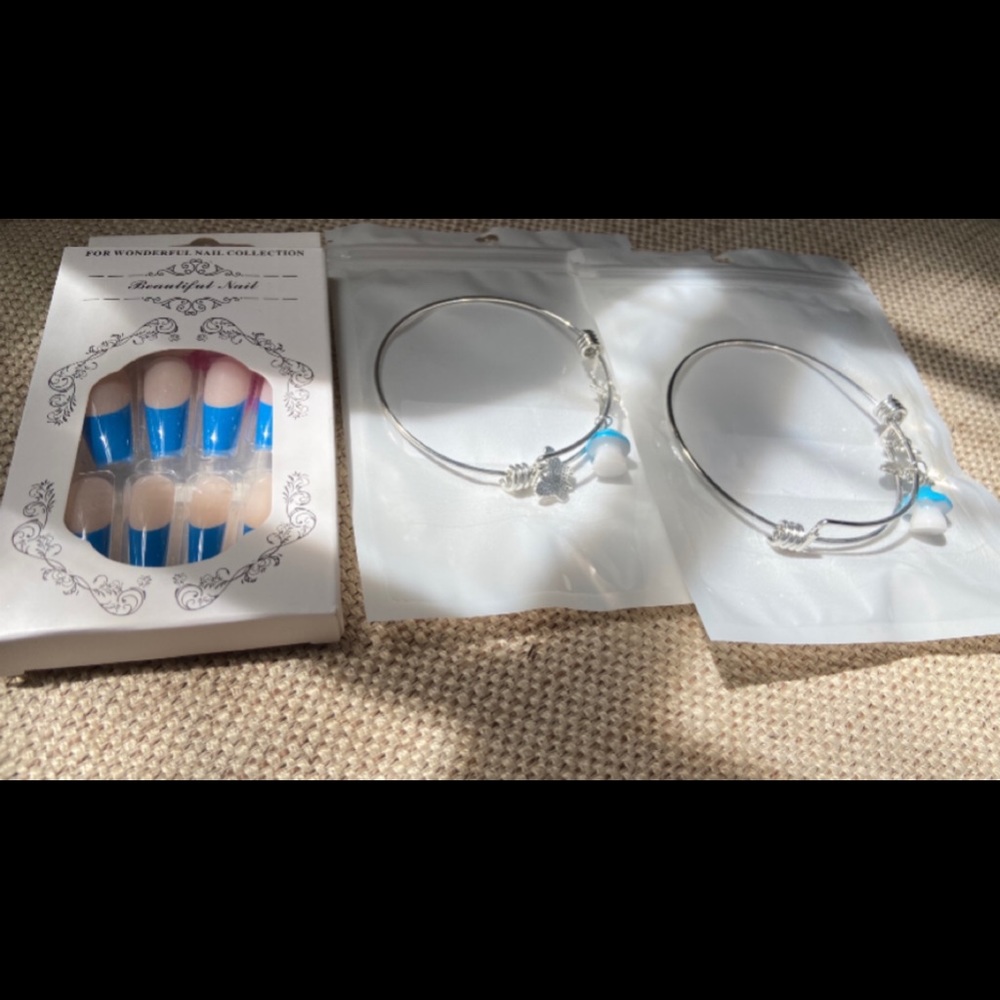 Press on and bangle set